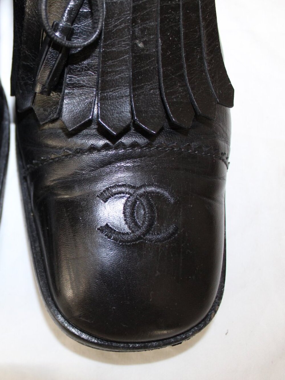 Chanel Vintage Square Toe Loafers Fringe Accent CC Toe Cap Block Heel 40.5 10.5 - Picture 3 of 13